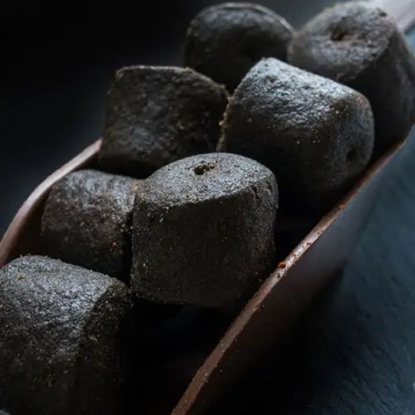 Пеллетс Carpio Big Cake Pre-Drilled - Halibut - Гранули Ø28 мм