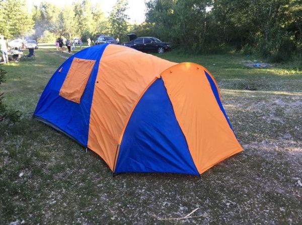 Намет 4-х місцевий Coleman 1036 з тамбуром і тентом (Польща)