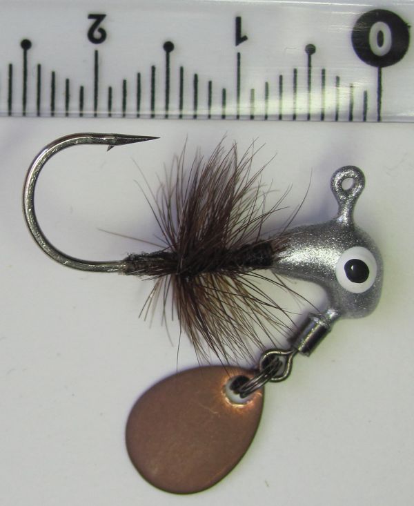 Джиг-головка Инстинкт "Кобылка с гривой" и лепестком №23 - 1,7 г - 26 мм