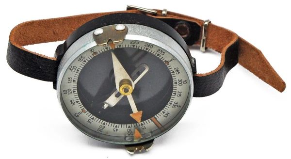 Компас Адрианова