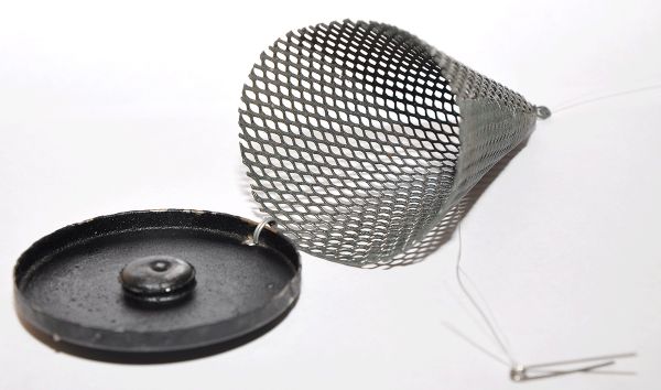 Кормушка Конус - Сетка - Металл - Мини