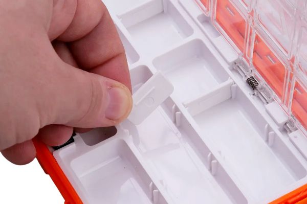 Коробка Briz для дрібного рибальського приладдя - Двостороння - 16,5х9,5х5 см