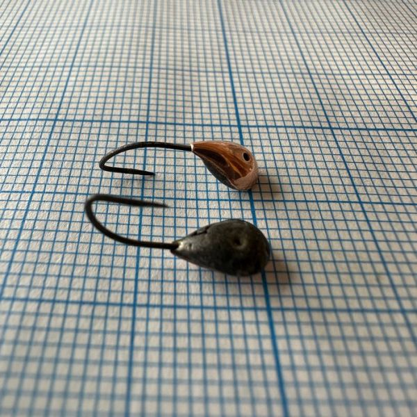 Мормишка карасева для літнього кивка - YAGAN - №18 - Уралка (обратка) - 0.6 г - Ø5 мм - Гачок Kumho №18 - Мідь