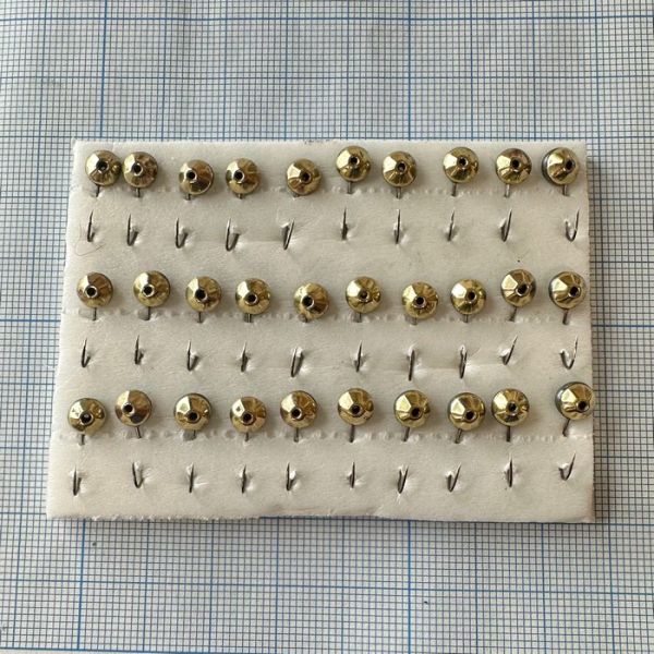 Мормишка карасева для літнього кивка - YAGAN - №25 - Кристал великий - 0.7 г - Ø6 мм - Гачок Kumho №25 - Золото