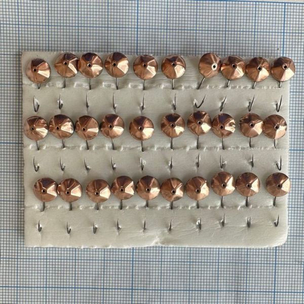 Мормишка карасева для літнього кивка - YAGAN - №7 - Кристал великий - 1,6 г - Ø9 мм - Гачок Kumho №7 - Мідь