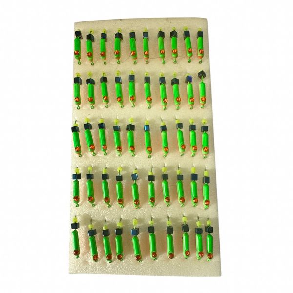 Мормишка Вольфрамова "Латишка" Гвоздик - Котяче око з кубиком блакитний - 0,5 г - МК1113