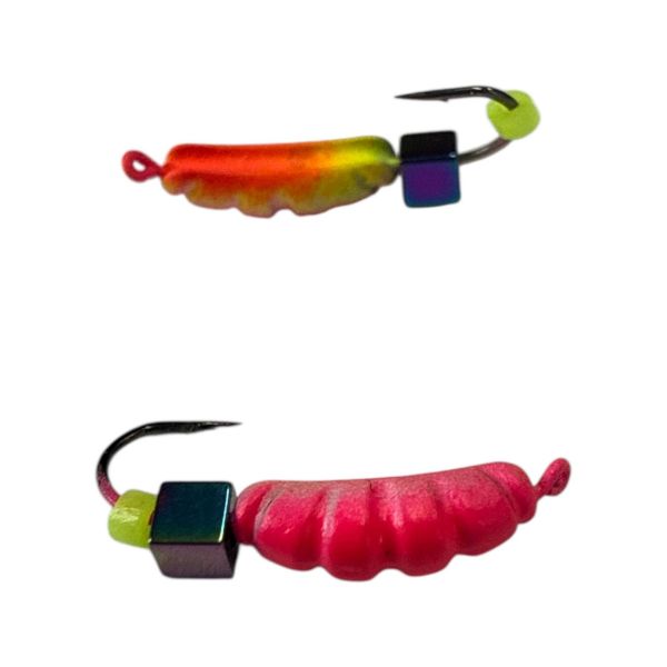 Мормишка Вольфрамова "Латишка" Личинка опариша - З кубиком хамелеон - Ø2,6 мм - 0,6 г - Червоний - Латвія