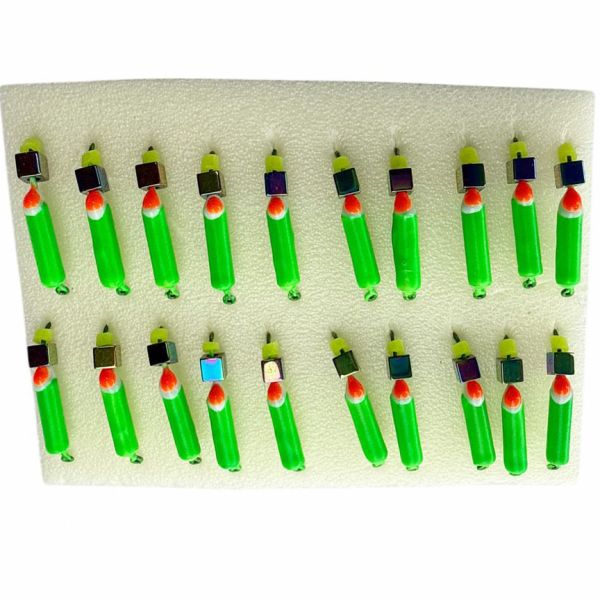 Мормишка Вольфрамова Володимирська Гвоздик - З кубиком хамелеон - 3 мм - 0.5 г - Зелений з біло-червоною точкою - Арт.612