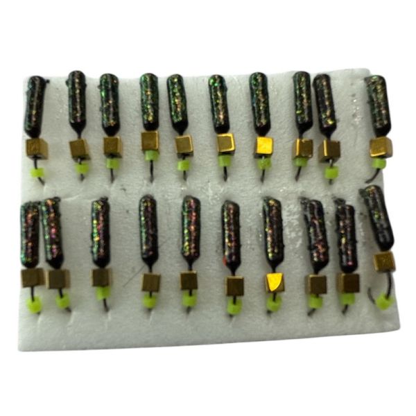 Мормишка Вольфрамова Володимирська Гвоздик - З кубиком золото - 2 мм - 0.5 г - Котяче око - Арт.622