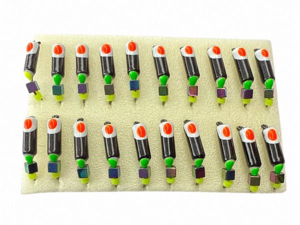 Мормышка Вольфрамовая Владимирская Гвоздик -  С кубиком хамелеон - 3.5 мм - 0.9 г - Чёрный с бело-красно-зеленой точкой - Арт.636