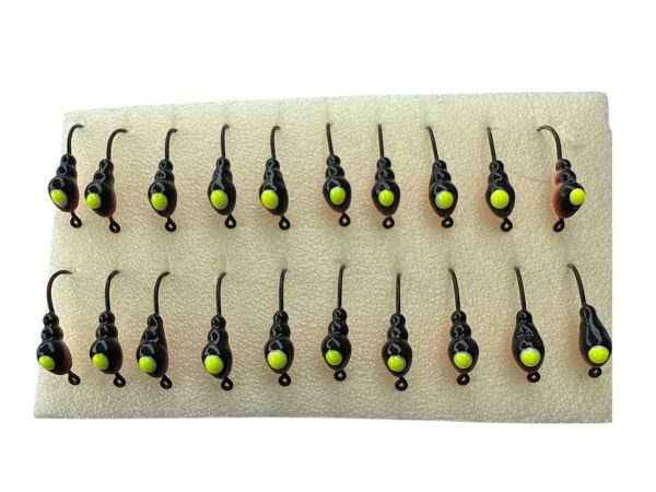 Мормишка Вольфрамова Володимирська Мураха - З кубиком хамелеон - 2 мм - 0.5 г - Чорно-червоний з жовтою точкою - Арт.634