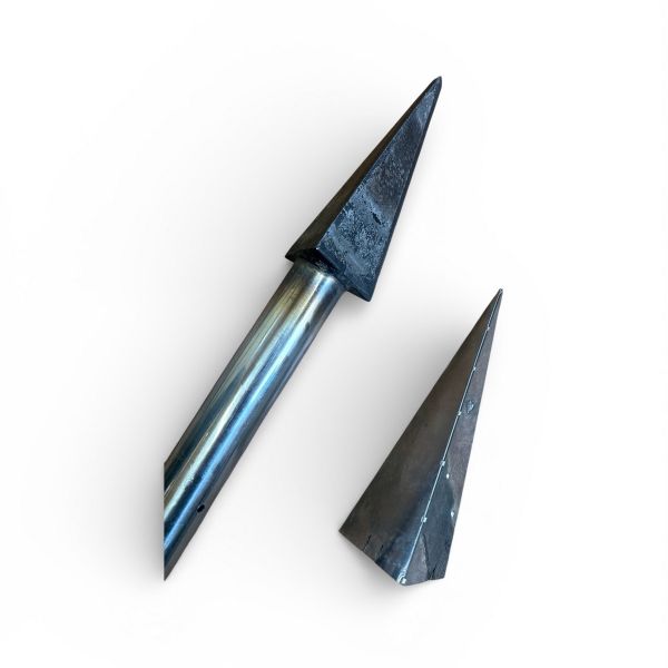 Пешня Пика (трехгранная) с деревянной ручкой